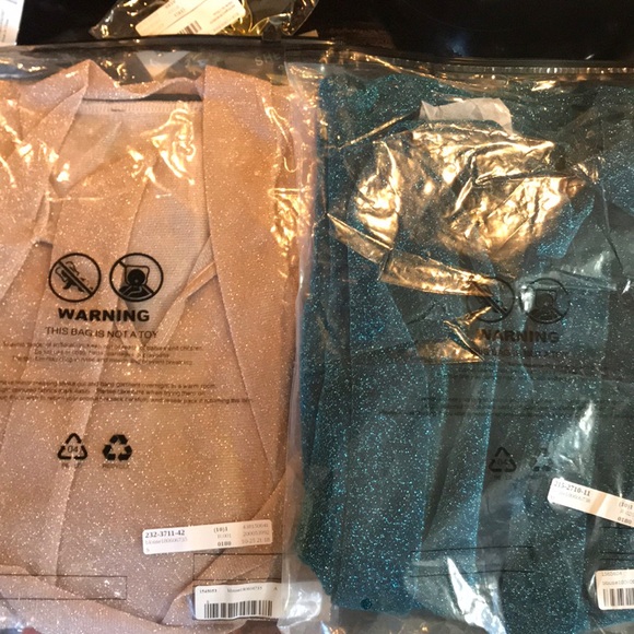 💎 TIE NECK RUFFLE ARMHOLES GLITTER TOP S,M 💎 - Picture 7 of 8